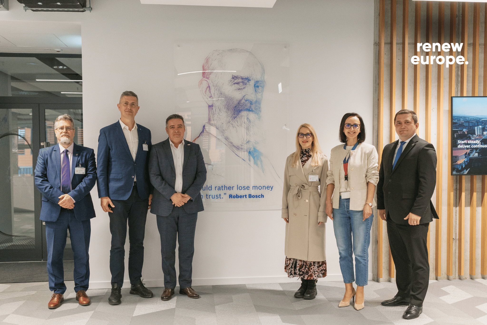 De la Cluj se programează mașinile viitorului. Centrul de Inginerie Bosch din Cluj-Napoca -  un exemplu de ceea ce înseamnă competitivitatea românească la nivel global