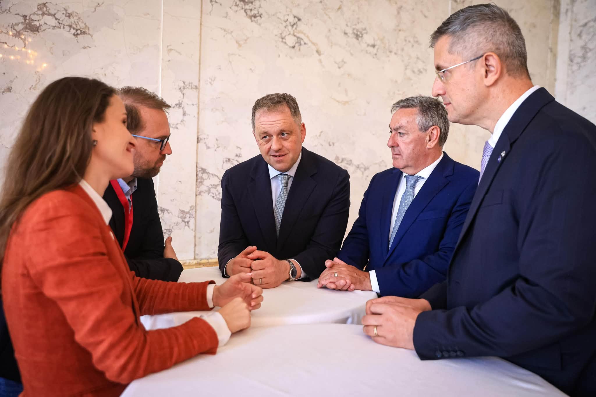 Discuție cu Ministrul de stat pentru afaceri europene și apărare al Irlandei, Thomas Byrne