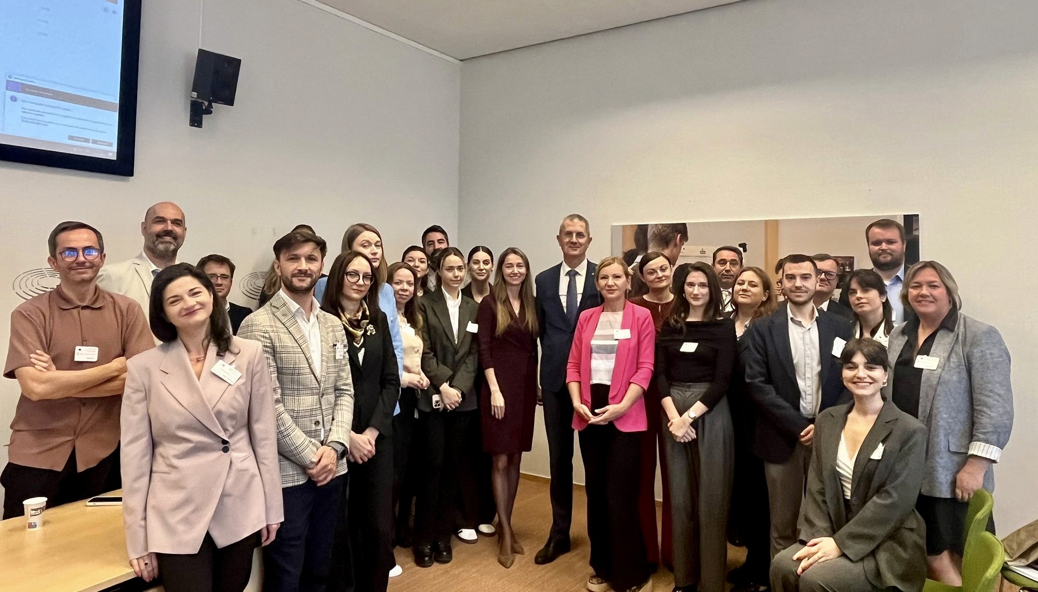 Întâlnire cu participanții la „Academia Societății Civile Reziliente” în Parlamentul European
